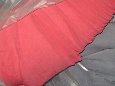 雪紡縐化纖坯布在箱包行業(yè)的應(yīng)用與供應(yīng)優(yōu)勢